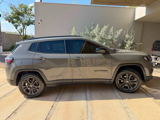 JEEP COMPASS 1.3 T270 TURBO FLEX LONGITUDE AT6